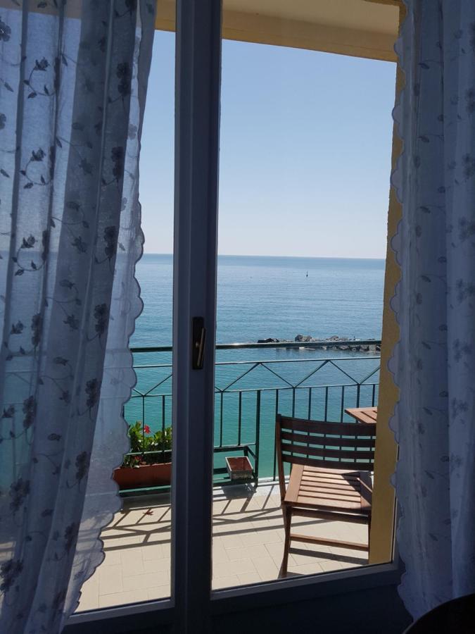 Bea'S Apartment - The Window To The Sea - Seafront Monterosso al Mare Exterior foto